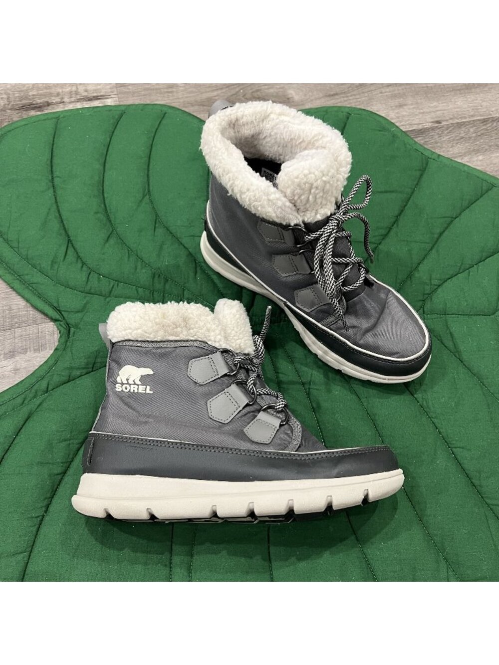 Sorel Womens 7 Explorer Carnival Winter Boots Waterproof Gray Quarry